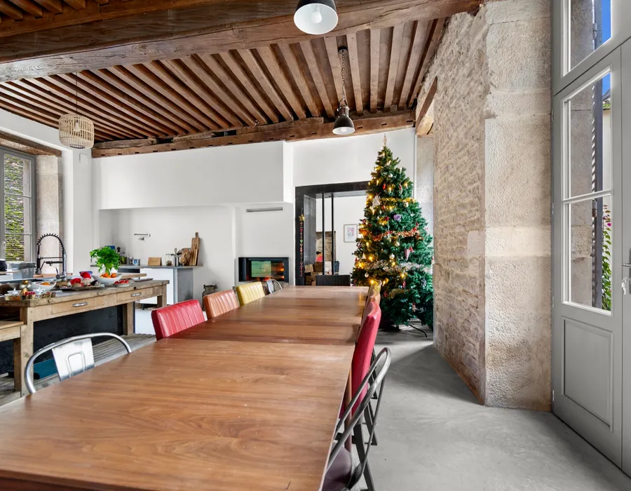 Salle à manger de La Chanoinerie à Beaune — dîner privé avec chef